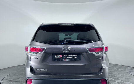 Toyota Highlander III, 2014 год, 2 599 000 рублей, 6 фотография