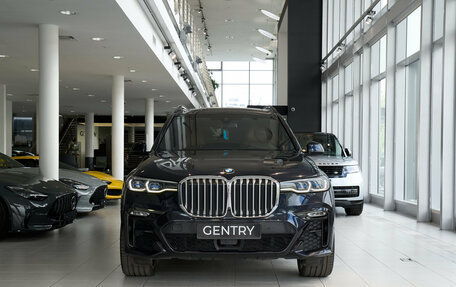 BMW X7, 2021 год, 6 800 000 рублей, 2 фотография