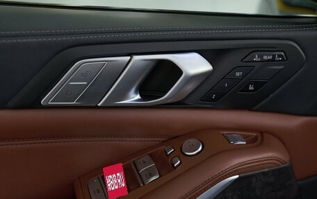 BMW X7, 2021 год, 6 800 000 рублей, 26 фотография