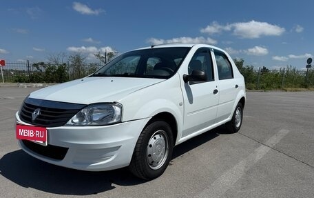 Renault Logan I, 2015 год, 700 000 рублей, 2 фотография