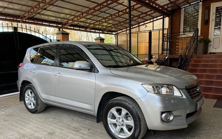 Toyota RAV4, 2011 год, 2 300 000 рублей, 7 фотография