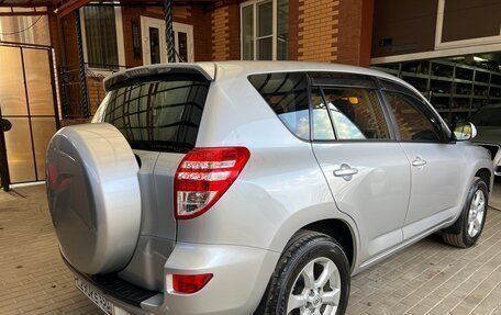 Toyota RAV4, 2011 год, 2 300 000 рублей, 5 фотография