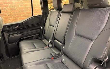 Toyota Land Cruiser Prado, 2025 год, 10 350 000 рублей, 26 фотография