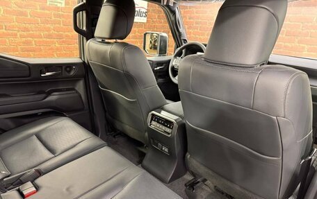 Toyota Land Cruiser Prado, 2025 год, 10 350 000 рублей, 28 фотография