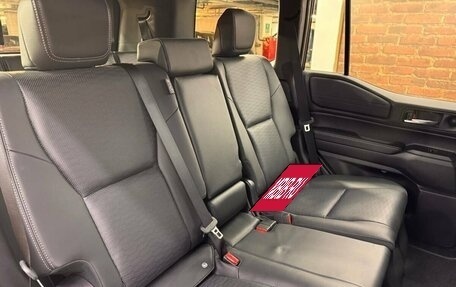 Toyota Land Cruiser Prado, 2025 год, 10 350 000 рублей, 29 фотография