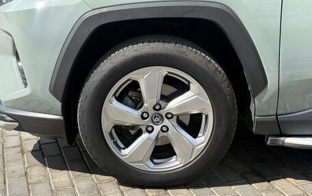 Toyota RAV4, 2019 год, 2 950 000 рублей, 3 фотография