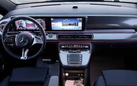 Mercedes-Benz V-Класс, 2026 год, 13 790 000 рублей, 17 фотография