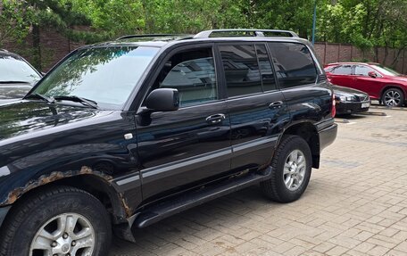 Toyota Land Cruiser 100 рестайлинг 2, 2004 год, 1 500 000 рублей, 4 фотография