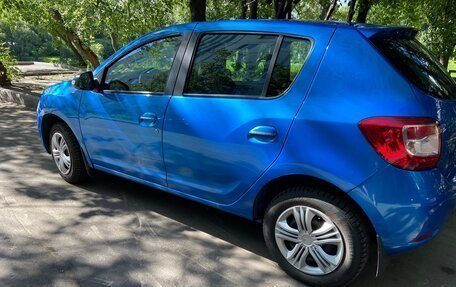Renault Sandero II рестайлинг, 2016 год, 700 000 рублей, 7 фотография