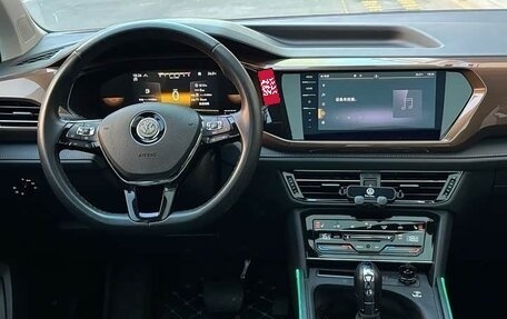 Volkswagen Tharu, 2022 год, 2 140 000 рублей, 11 фотография