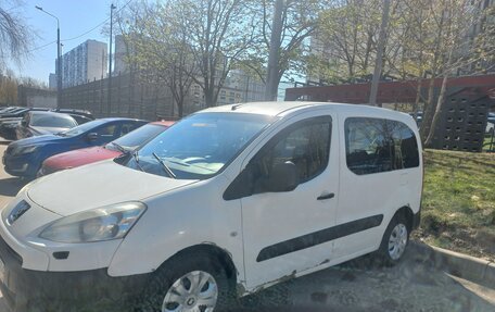 Peugeot Partner II рестайлинг 2, 2010 год, 410 000 рублей, 3 фотография