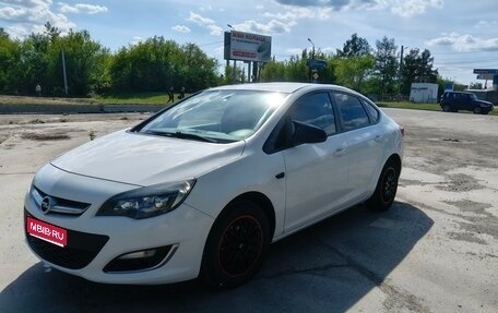 Opel Astra J, 2013 год, 750 000 рублей, 1 фотография