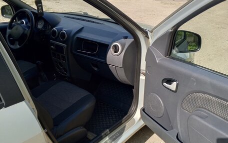 Renault Logan I, 2009 год, 415 000 рублей, 10 фотография