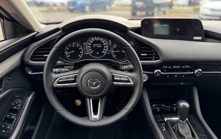 Mazda 3, 2022 год, 1 950 000 рублей, 13 фотография