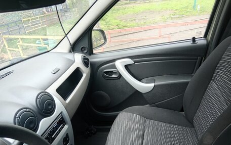 Renault Logan I, 2012 год, 600 000 рублей, 13 фотография