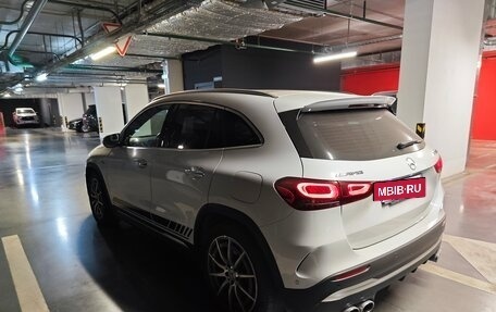Mercedes-Benz GLA AMG, 2021 год, 4 800 000 рублей, 3 фотография