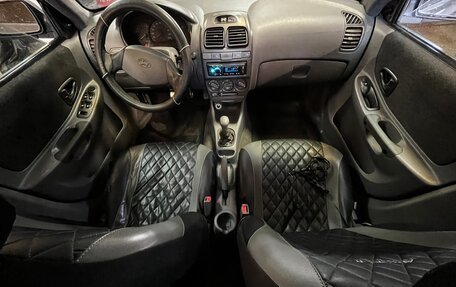 Hyundai Accent II, 2003 год, 105 000 рублей, 9 фотография