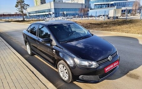 Volkswagen Polo VI (EU Market), 2013 год, 870 000 рублей, 2 фотография