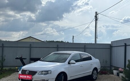 Volkswagen Passat B6, 2010 год, 600 000 рублей, 2 фотография