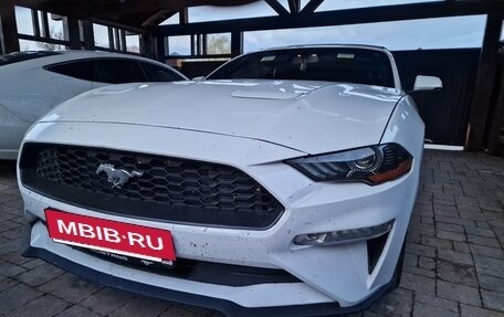 Ford Mustang VI рестайлинг, 2019 год, 2 800 000 рублей, 6 фотография