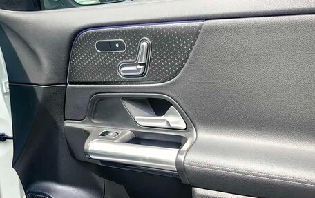 Mercedes-Benz GLA, 2025 год, 4 320 000 рублей, 14 фотография