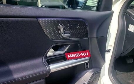 Mercedes-Benz GLA, 2025 год, 4 320 000 рублей, 17 фотография