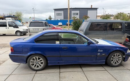 BMW 3 серия, 1994 год, 900 000 рублей, 2 фотография