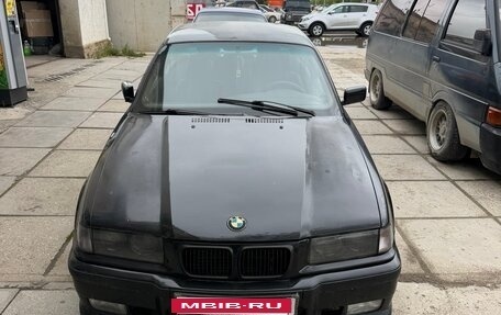 BMW 3 серия, 1994 год, 900 000 рублей, 7 фотография