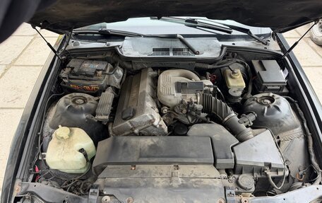 BMW 3 серия, 1994 год, 900 000 рублей, 14 фотография
