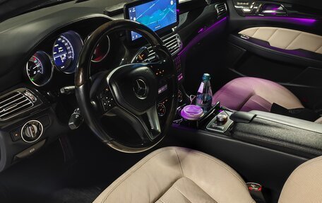 Mercedes-Benz CLS, 2011 год, 2 500 000 рублей, 20 фотография
