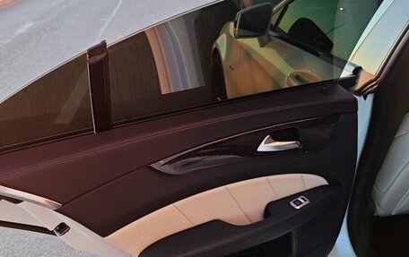 Mercedes-Benz CLS, 2011 год, 2 500 000 рублей, 26 фотография