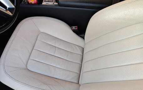 Mercedes-Benz CLS, 2011 год, 2 500 000 рублей, 28 фотография