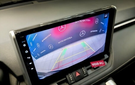 Toyota RAV4, 2021 год, 3 850 000 рублей, 27 фотография
