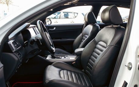 KIA Optima IV, 2017 год, 1 695 000 рублей, 11 фотография