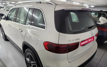 Mercedes-Benz GLB, 2025 год, 6 150 000 рублей, 3 фотография