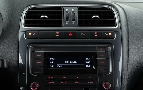 Volkswagen Polo VI (EU Market), 2020 год, 1 346 077 рублей, 18 фотография