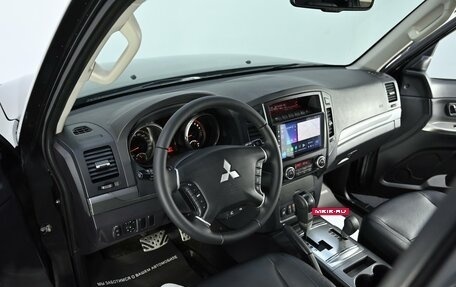 Mitsubishi Pajero IV, 2012 год, 1 625 000 рублей, 7 фотография