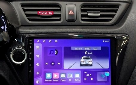 KIA Rio III рестайлинг, 2015 год, 950 000 рублей, 20 фотография