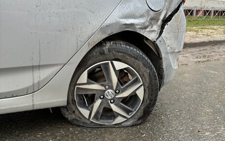 Hyundai Solaris II рестайлинг, 2013 год, 400 000 рублей, 3 фотография