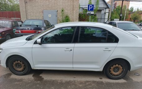 Skoda Rapid I, 2018 год, 575 000 рублей, 3 фотография