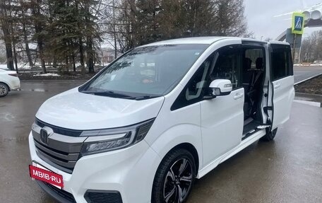 Honda Stepwgn IV, 2021 год, 2 130 000 рублей, 4 фотография