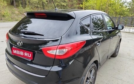 Hyundai ix35 I рестайлинг, 2014 год, 1 000 000 рублей, 5 фотография