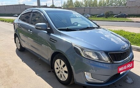 KIA Rio III рестайлинг, 2014 год, 950 000 рублей, 2 фотография