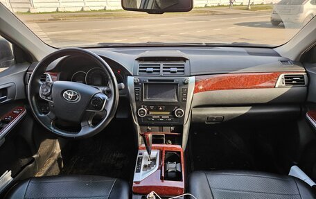 Toyota Camry, 2014 год, 2 400 000 рублей, 4 фотография
