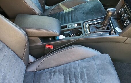 Volkswagen Passat B8 рестайлинг, 2020 год, 2 500 000 рублей, 7 фотография