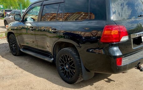 Toyota Land Cruiser 200, 2015 год, 3 874 000 рублей, 7 фотография