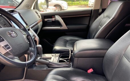 Toyota Land Cruiser 200, 2015 год, 3 874 000 рублей, 14 фотография