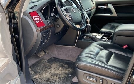 Toyota Land Cruiser 200, 2015 год, 3 874 000 рублей, 15 фотография