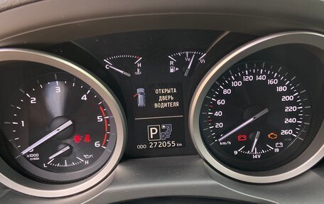 Toyota Land Cruiser 200, 2015 год, 3 874 000 рублей, 24 фотография