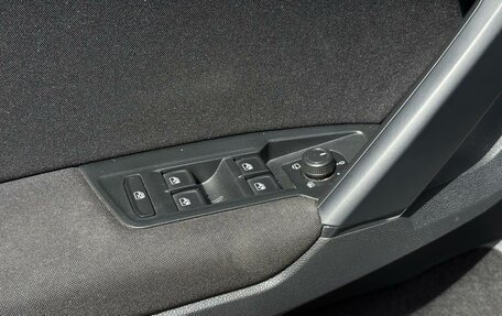 Volkswagen Tiguan II, 2019 год, 2 170 000 рублей, 14 фотография